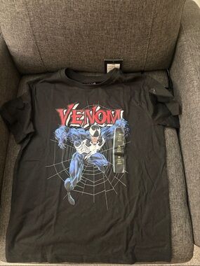 art class Black Venom Graphic Tee with Blue and Red Print